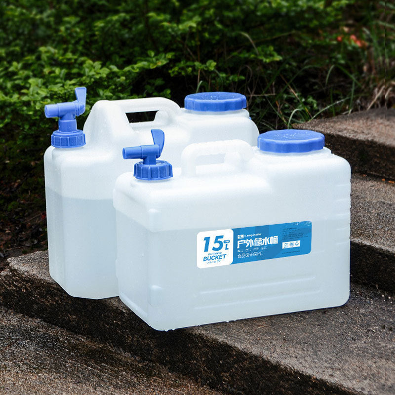 Outdoor Food Grade PE Water Container With Sprout