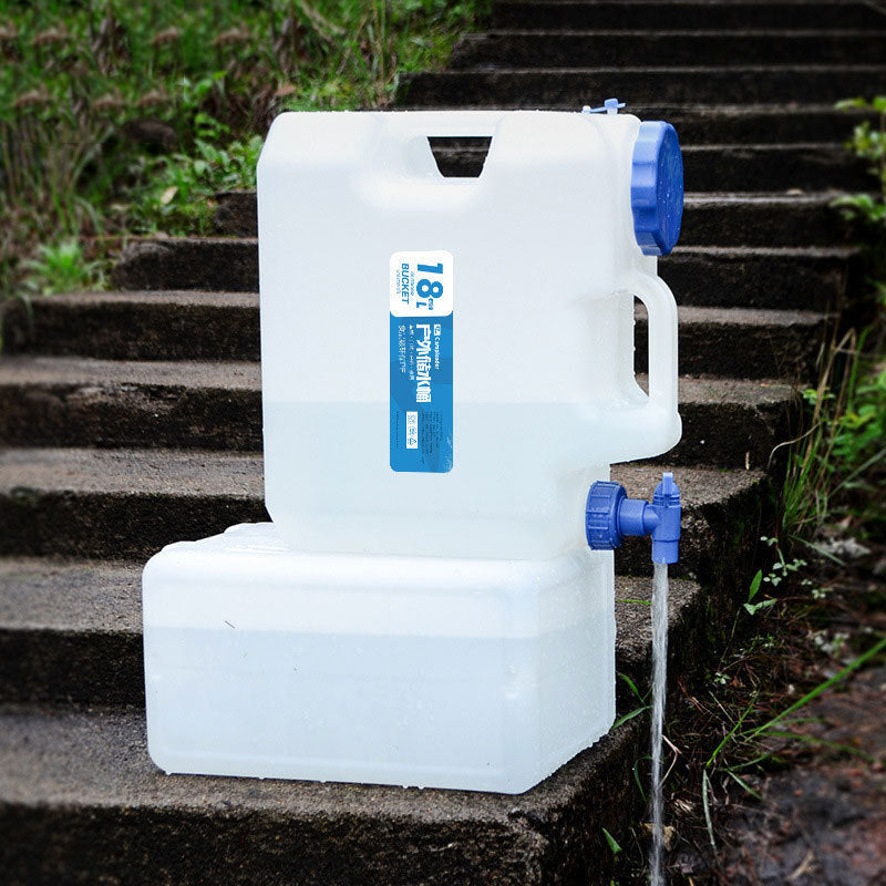 Outdoor Food Grade PE Water Container With Sprout