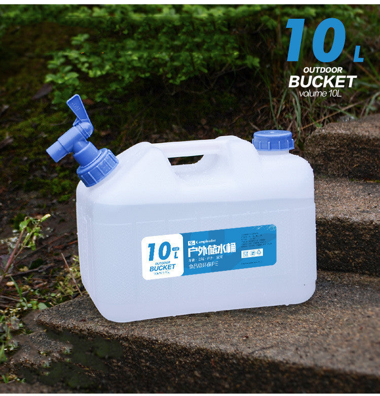 Outdoor Food Grade PE Water Container With Sprout