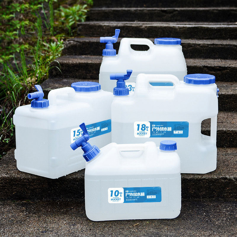 Outdoor Food Grade PE Water Container With Sprout
